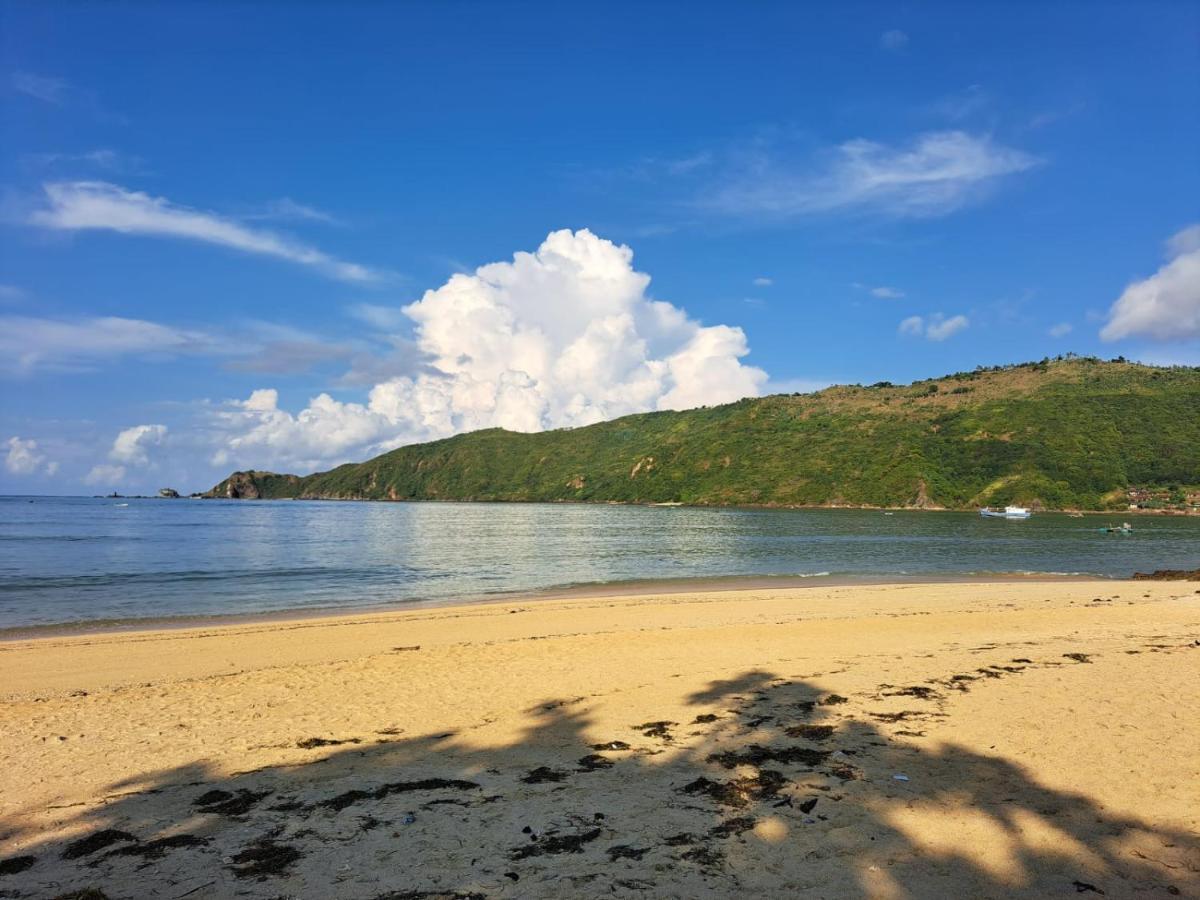 Hotel Surfers Beachfront Lombok Kuta  Exterior foto