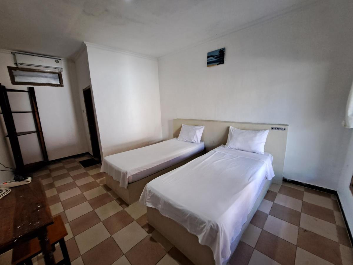 Surfers Beachfront Lombok Kuta  Exterior foto