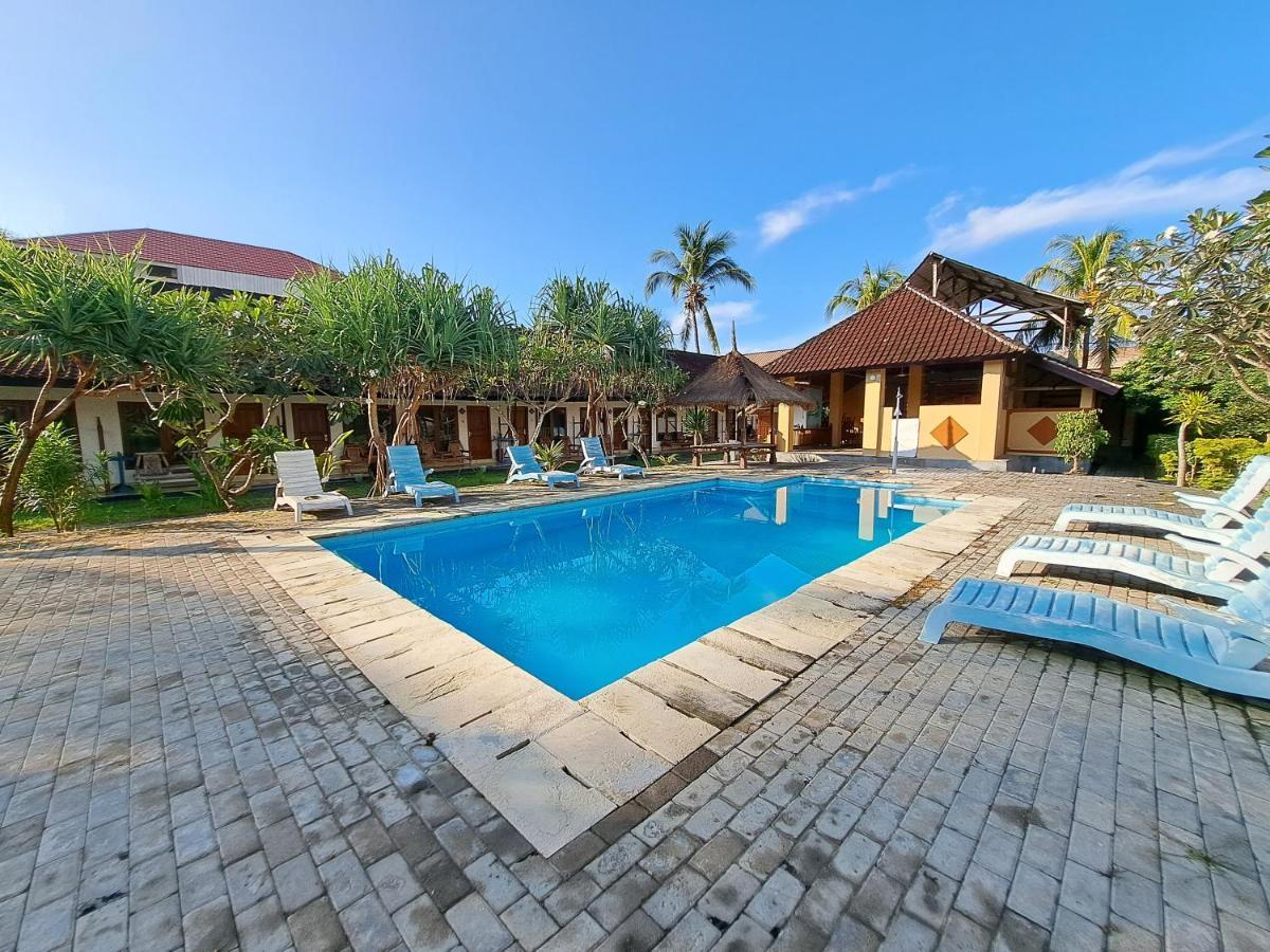 Surfers Beachfront Lombok Kuta  Exterior foto