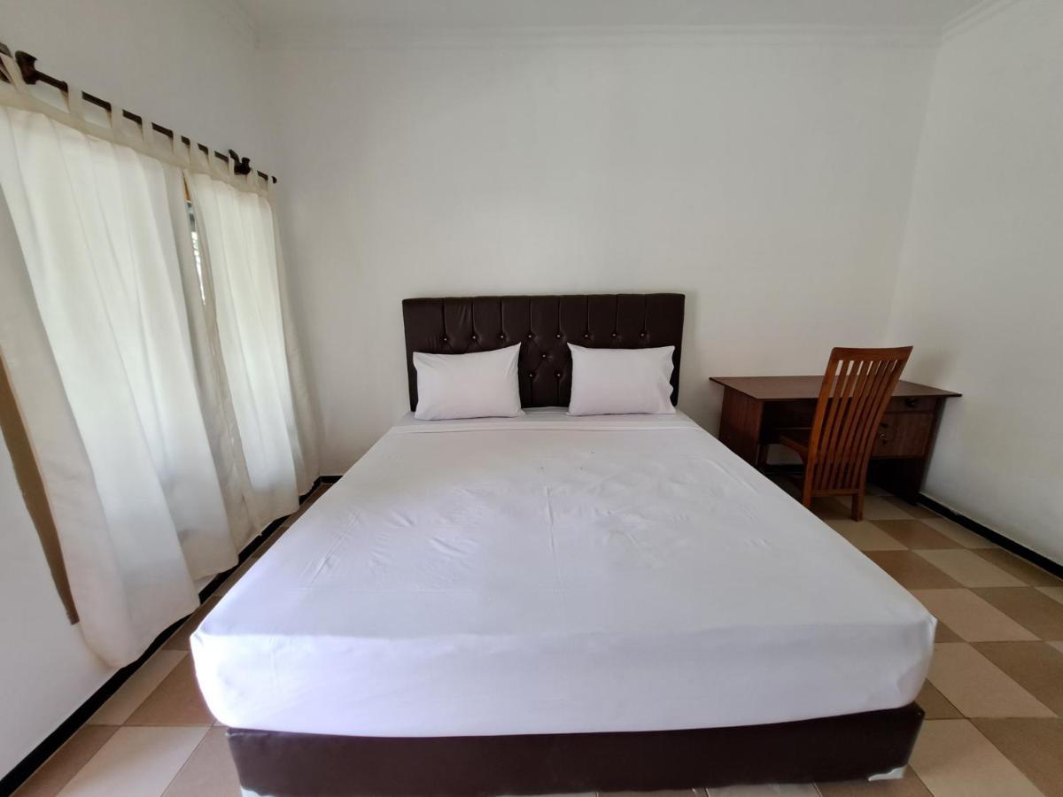 Surfers Beachfront Lombok Kuta  Exterior foto